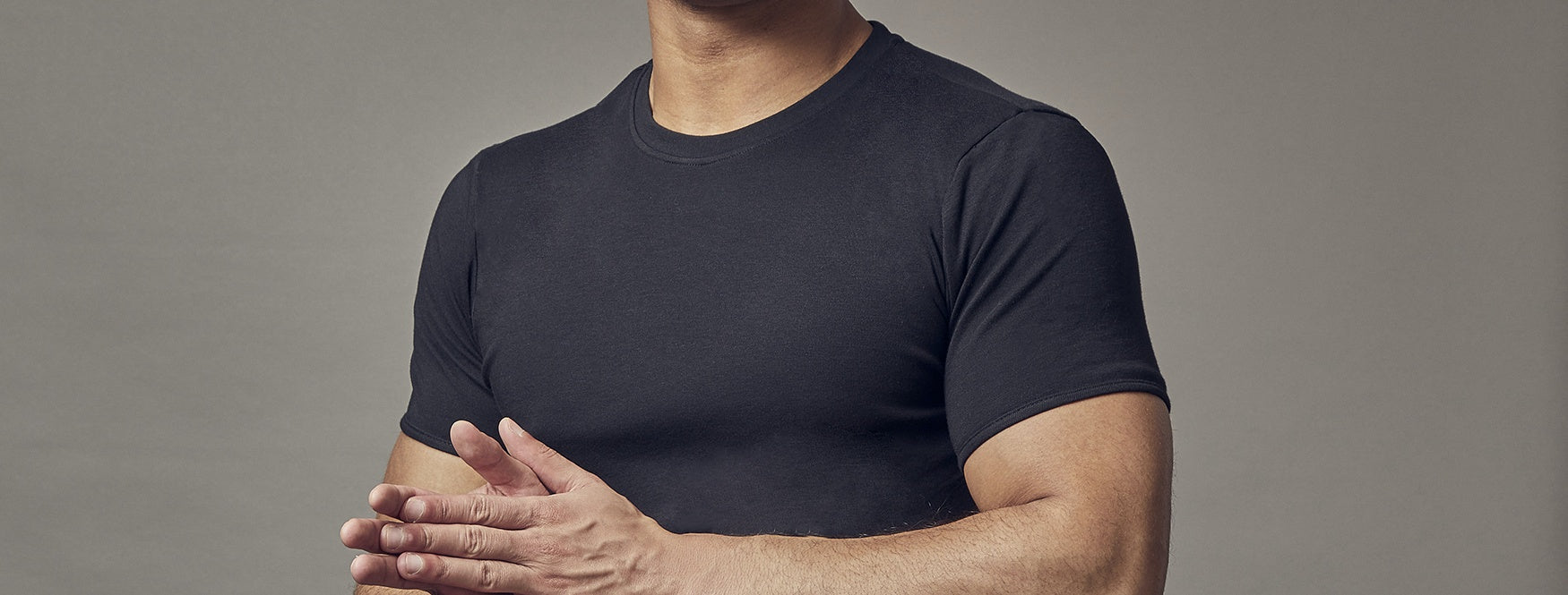 What To Wear With a Black T-Shirt